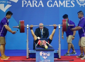 20151208_powerlifting_02