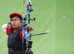 2016-09-16T151635Z_117040595_MT1ACI14612548_RTRMADP_3_PARALYMPICS-RIOARCHERY