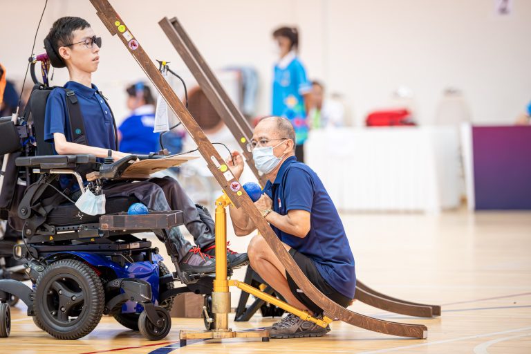 2023 ASEAN PARA GAMES - BOCCIA – BC3 MALE ROUND ROBIN ROUND 4 (SGP VS MAS) -  NATIONAL SPORTS COMPLEX BASKETBALL HALL, PHNOM PENH, CAMBODIA – 202300606 SINGAPORE'S  GARETH HO JING RUI IN ACTION - MANDATORY CREDIT: SNPC / DYAN TJHIA