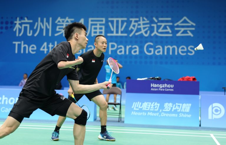 4th Asian Para Games - Badminton – Men Doubles SU5 - Group Round - Binjiang Gymnasium, Hangzhou, China - October 21, 2023 Singapore’s Ang Chee Hiong and Tay Wei Ming in action. SportSG/ Jeremy Lee
